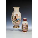 Zwei VasenJosef Ahne, Steinschönau, um 1870 Milchglas mit bunter, feiner Emailmalerei: junge Dame in