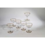 Sechs ChampagnerschalenDaum Frères, Nancy, um 1900 Farbloses Glas. Längsoptisch geblasene Kuppa.