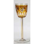 WeinglasMeyr's Neffe, Adolf bei Winterberg, um 1910 Farbloses, partiell gelb gebeiztes Glas.