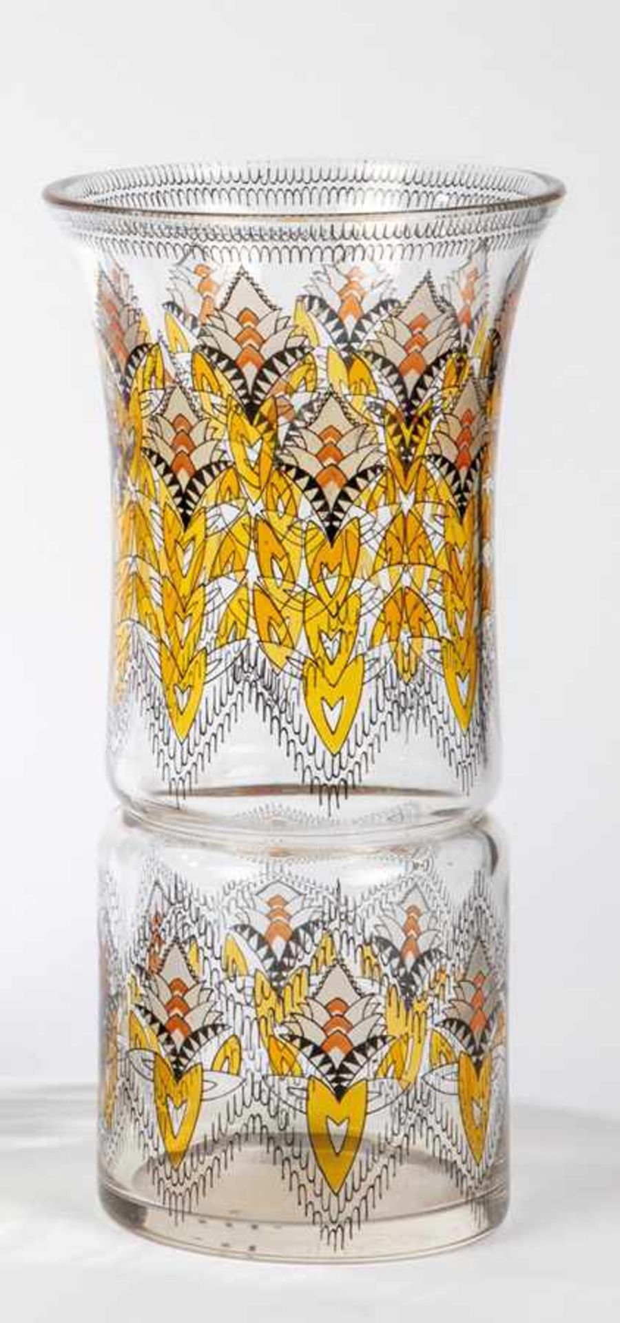 VaseGlasfachschule Haida, um 1915 Farbloses, teils seidenmatt geätztes Glas mit Gelbbeize,