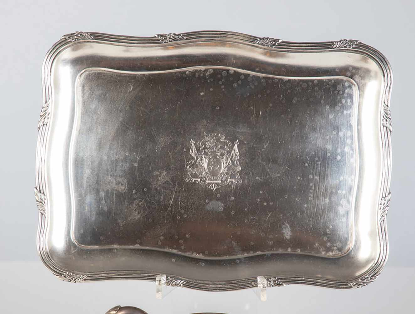 A silver tray. Russia, St. Petersburg, Adolf Sper, 1848. Engraved coat of arms. Borderwith