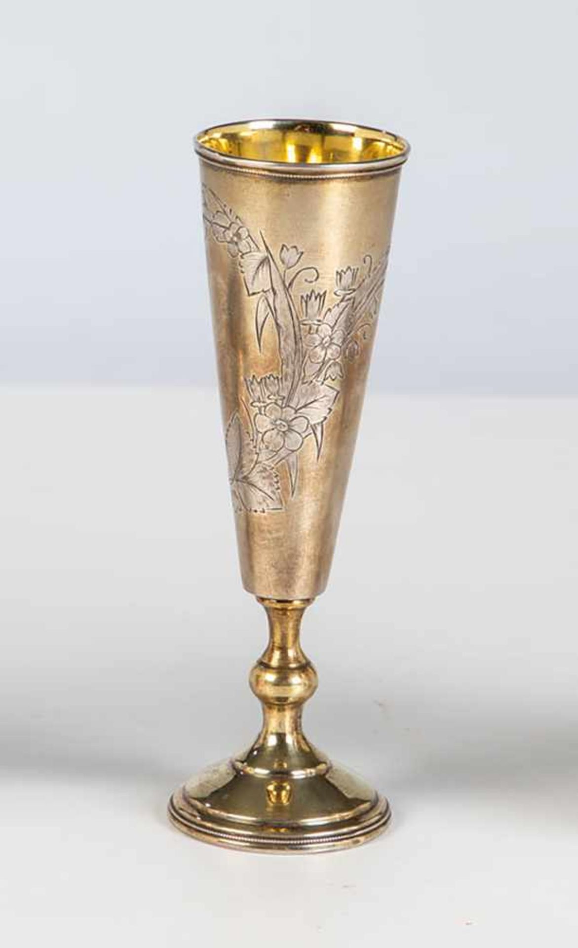 A silver flute. Russia, Moscow, Sergej Agafonov, 1894. Body with engraved flowers. Stampedwith