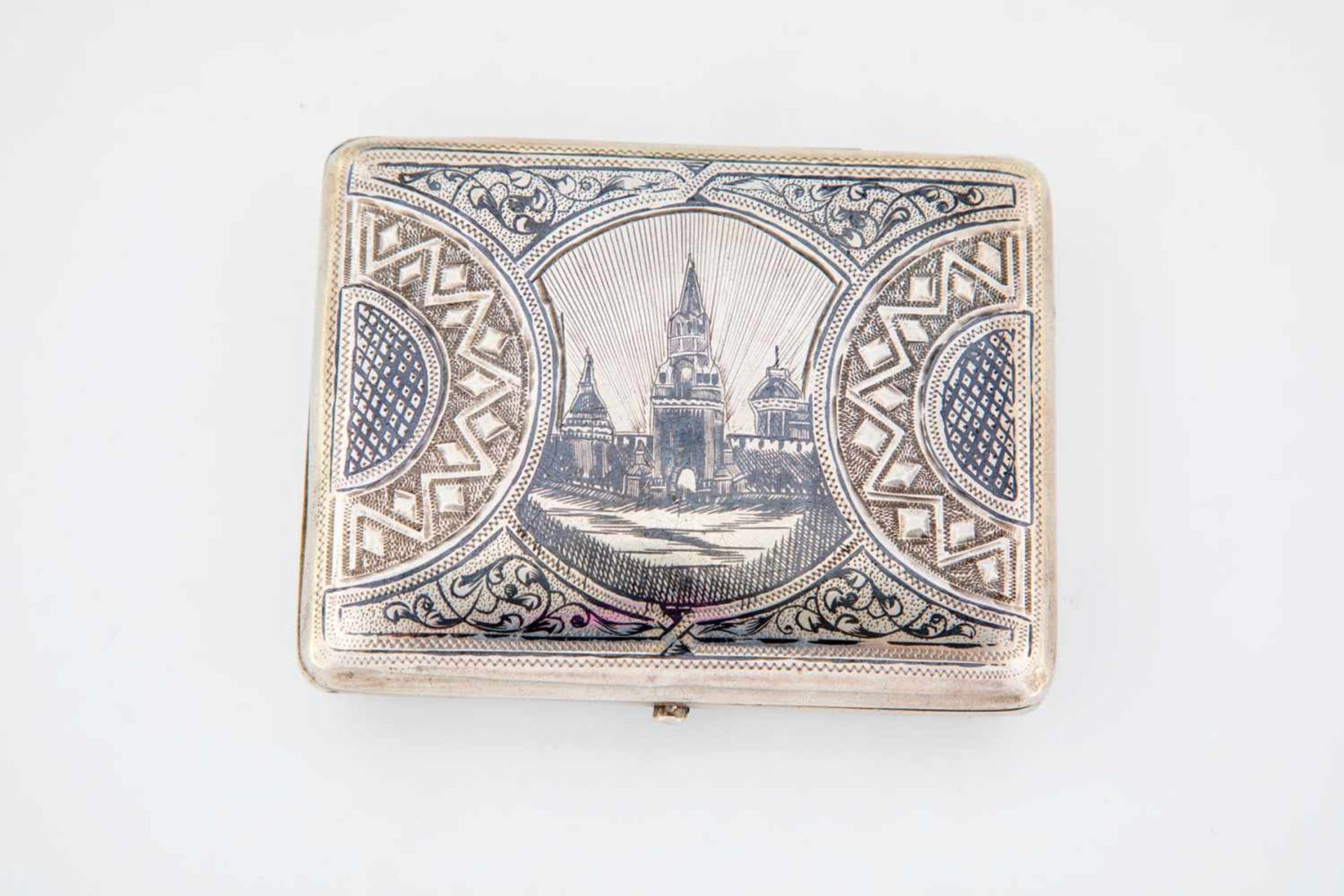 A silver and niello case with view of Moscow. Moscow, Daniel Petrov, 1880-1886. Remains ofgilding