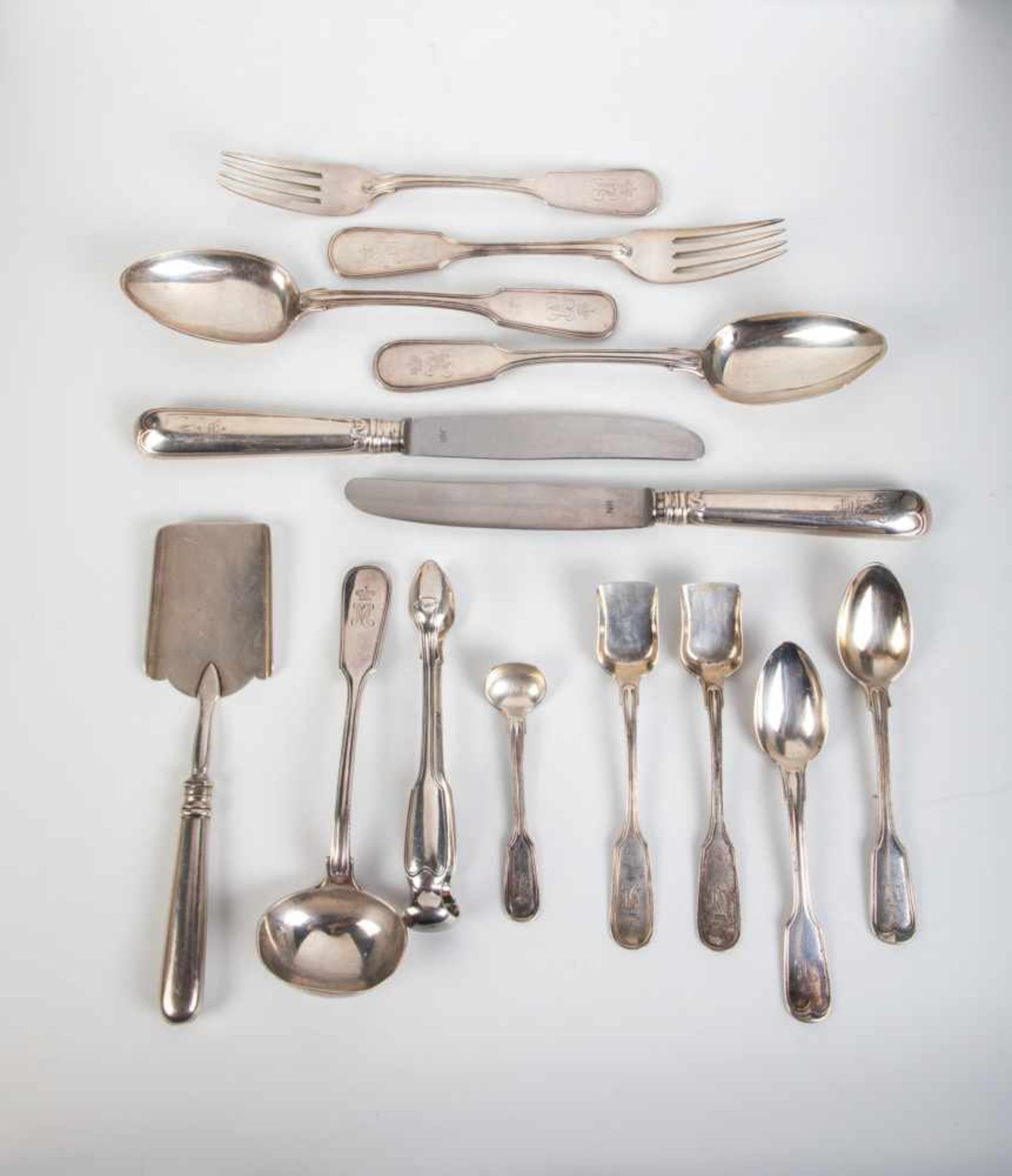 30 pieces Nichols & Plinke silver flatware. Russia, St. Petersburg, Robert Kochun u.a.