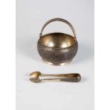 A silver and niello sugar bowl and tong. Russia, Moscow, Maria Sokolova, 1896-1908. Bowland tong