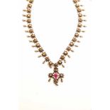 Neorenaissance-Collier mit Emailwohl August Kiehne, Pforzheim Prächtiges Silbercollier mit