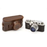 A Leica IIIb Rangefinder Camera,