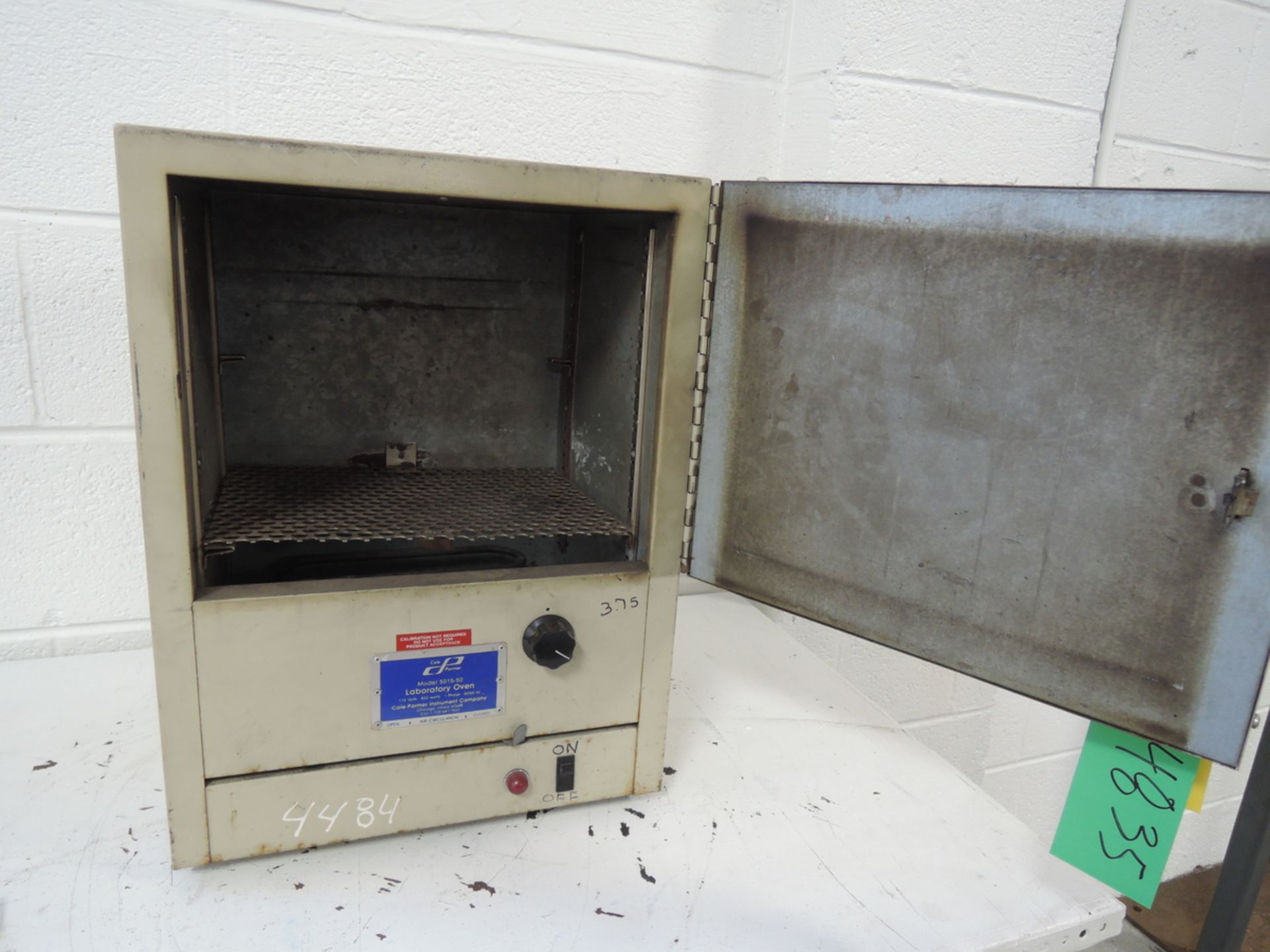 COLE PARMER LAB OVEN MODEL 5015-50 S/: 617707, 115 VOLT, 800 WATTS, 1 PHASE, 50/60HZ - Image 4 of 4