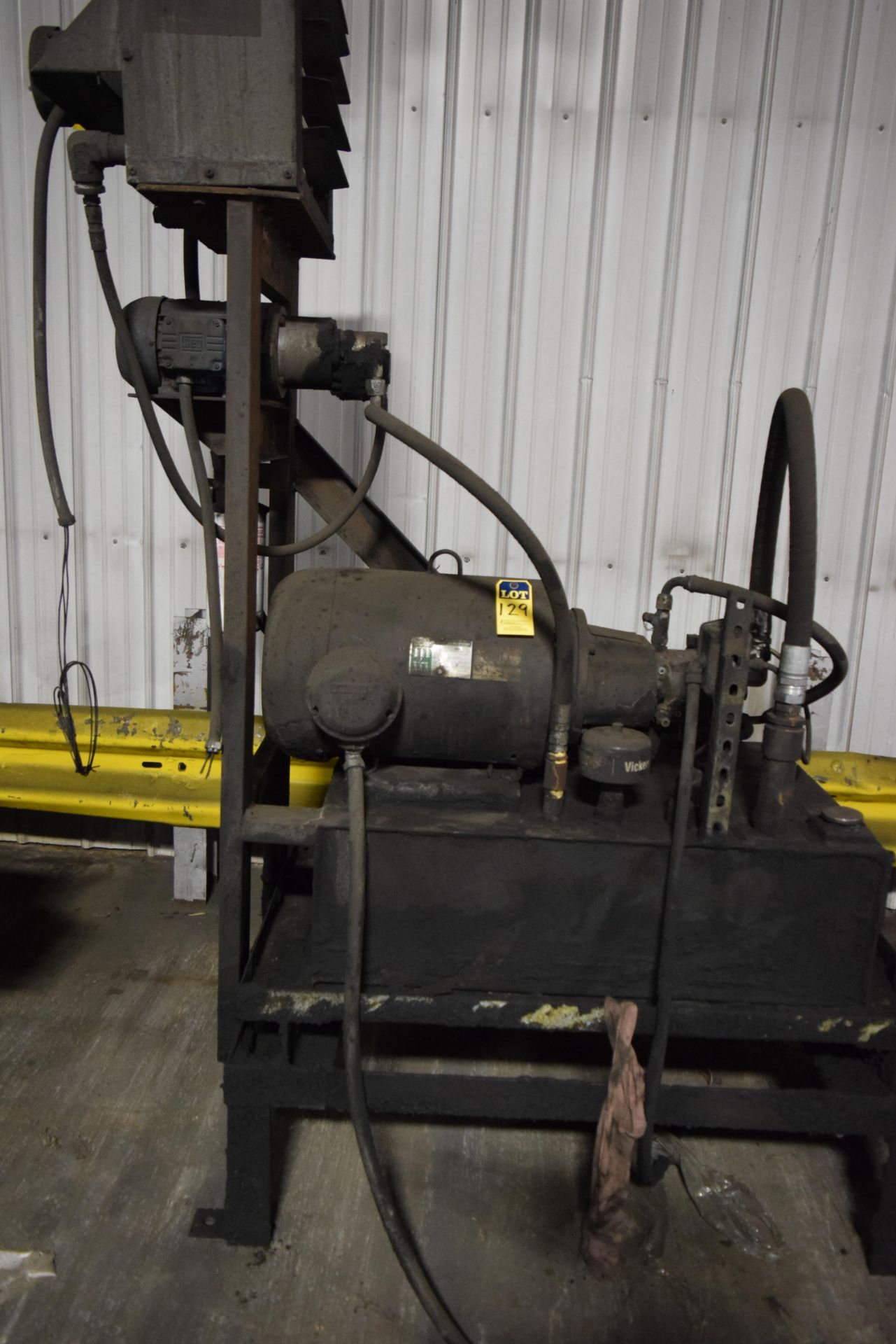 hydraulic pump, motor and tank