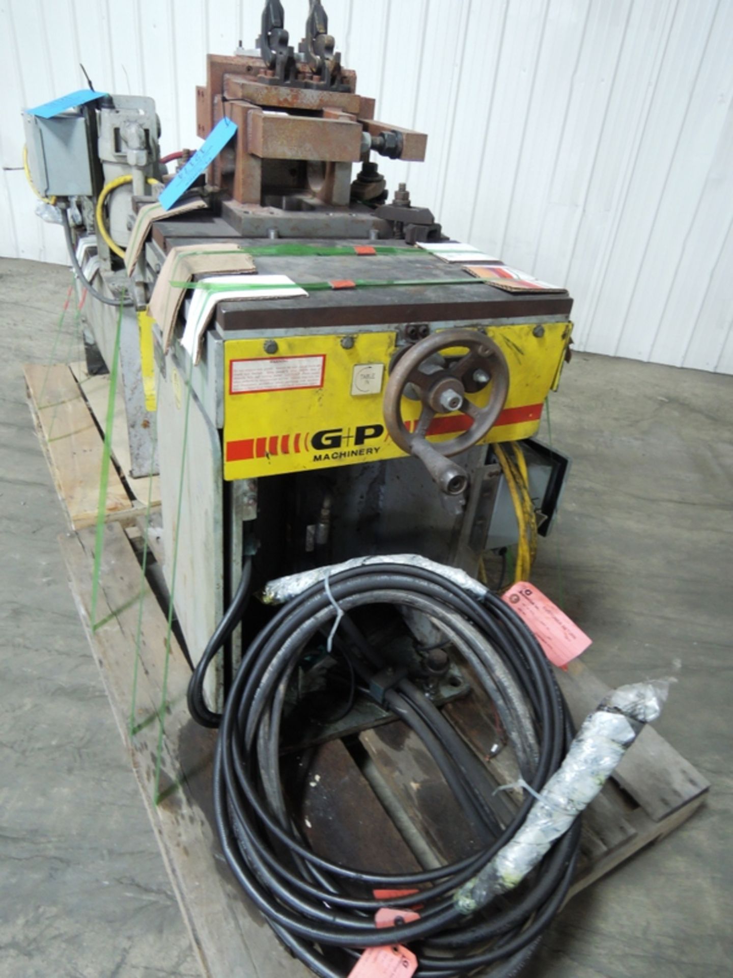 FOX MODEL 730 6" BELT GRINDER S/N 4945920, 50 HP WITH HYDRAULIC FEED SYSTEM AND CONTROLS, G&P