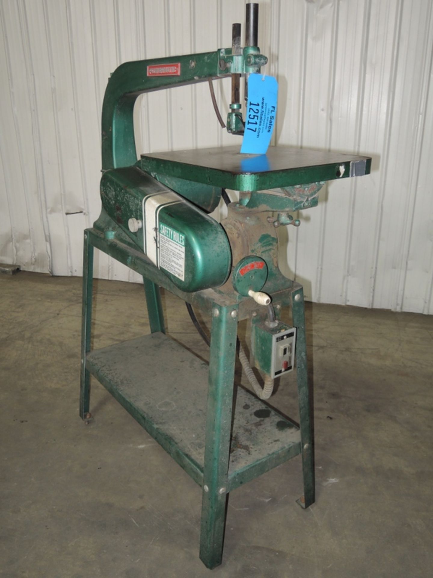 POWERMATIC MODEL 95 SCROLL SAW 14"W X 15' DIAMETER TABLE