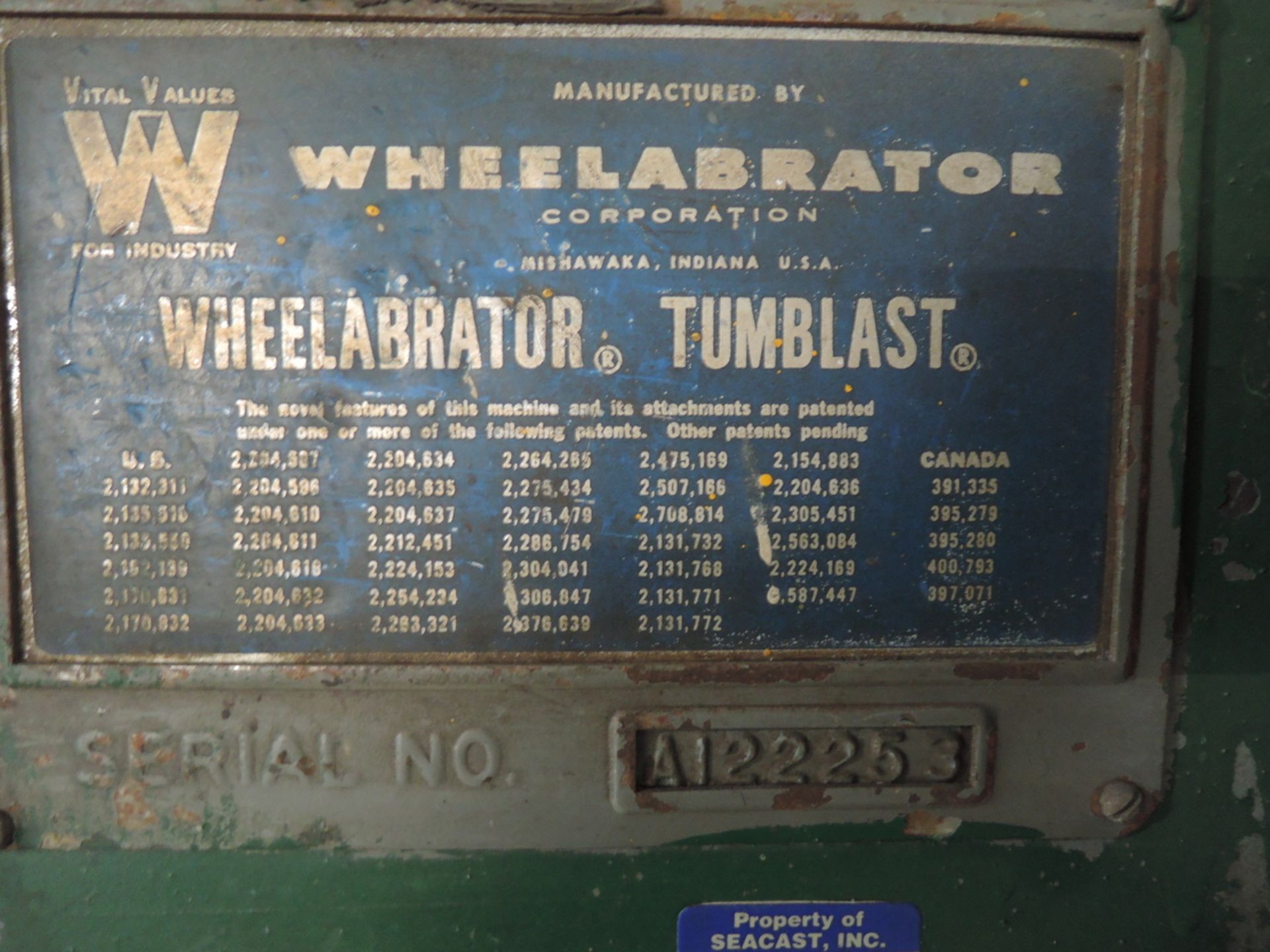 WHEELABRATOR 20 X 27 RUBBER BELT BLAST MACHINE S/N A122253, 5HP, 230/460 VOLTS WITH SEPERATOR AND - Image 5 of 9