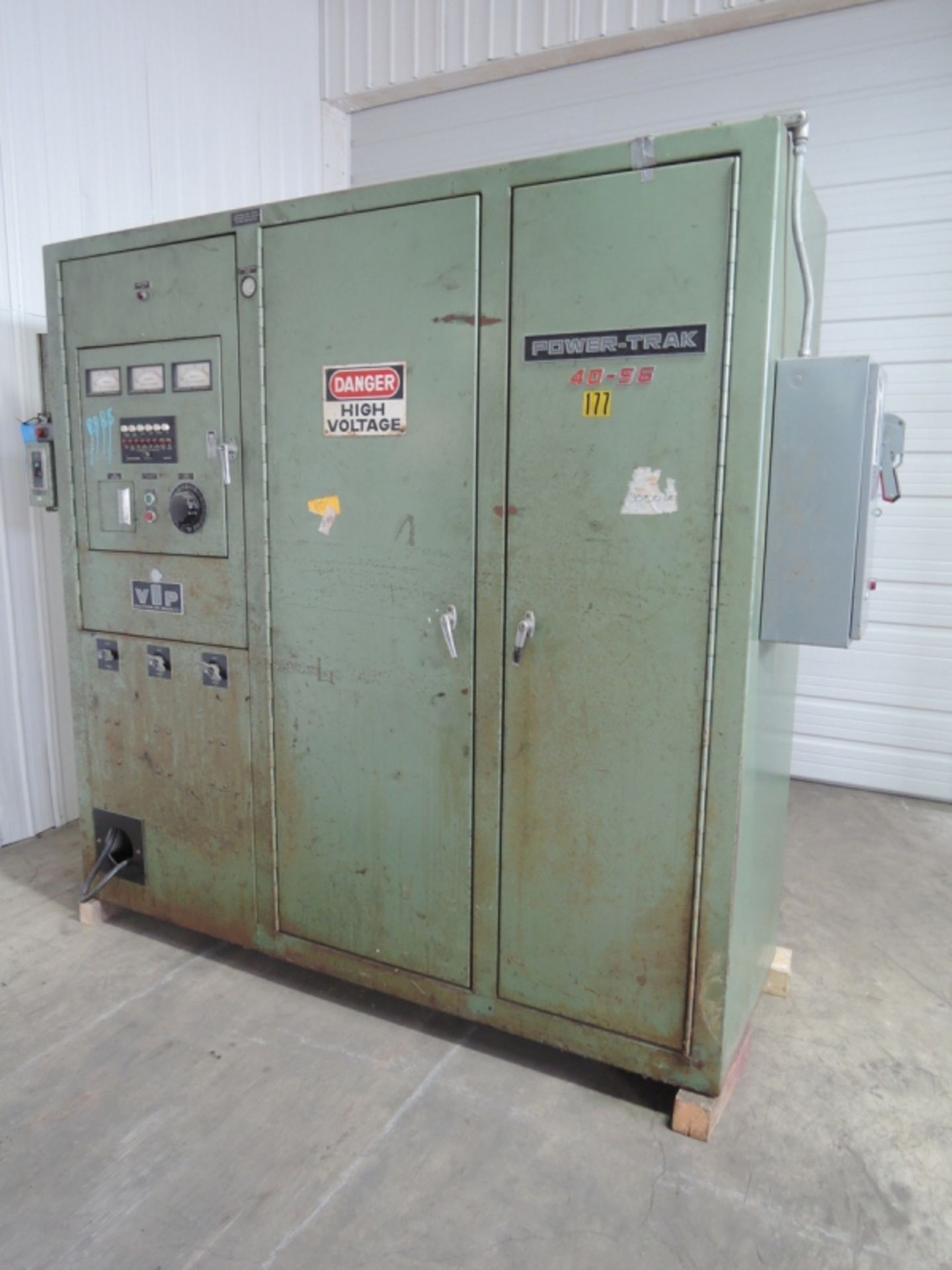 1980 INDUCTOTHERM POWER SUPPLY MODEL 4096 (40KW-9600 HZ) S/N 80-75080-246-11