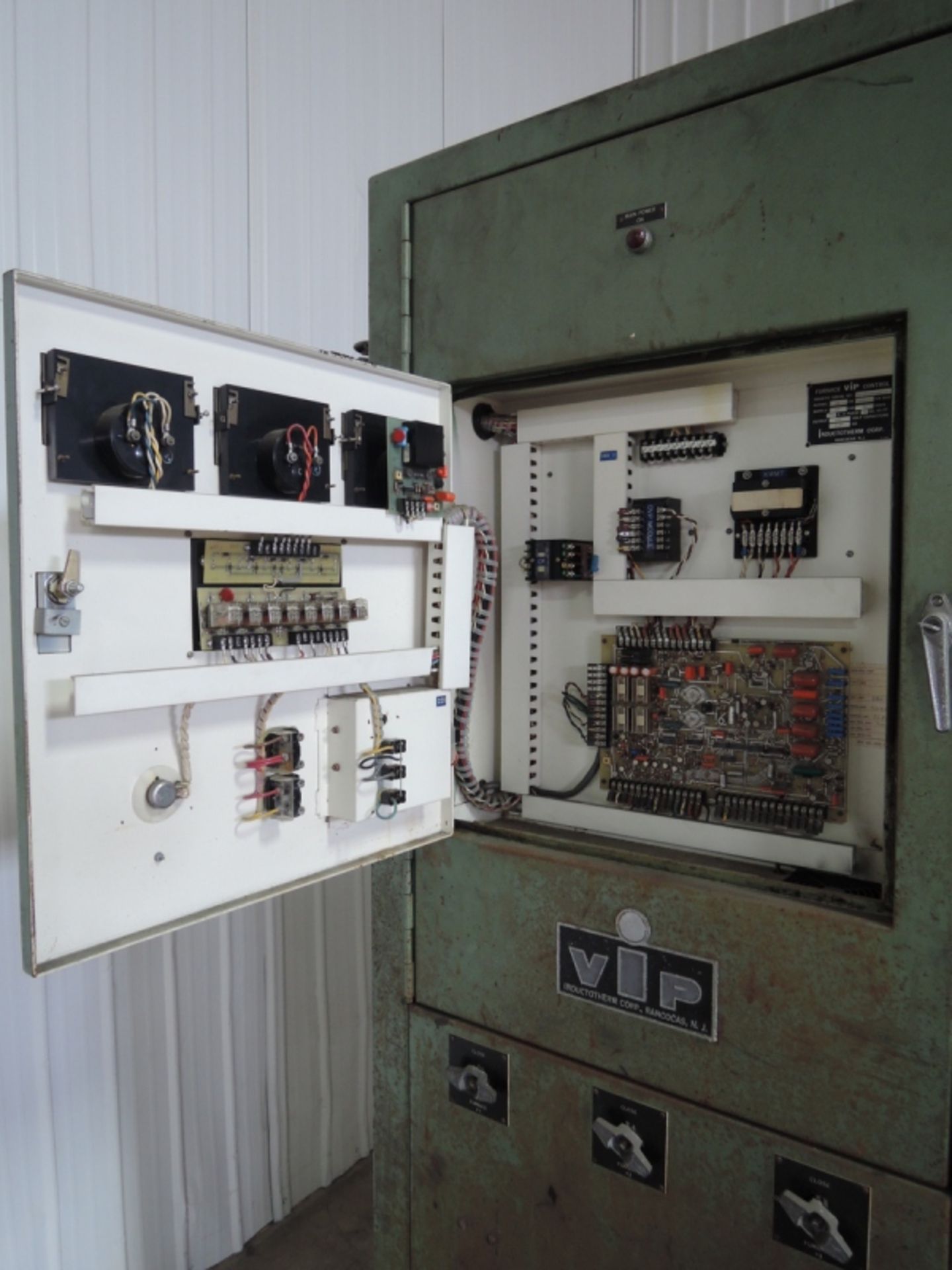 1980 INDUCTOTHERM POWER SUPPLY MODEL 4096 (40KW-9600 HZ) S/N 80-75080-246-11 - Image 3 of 4