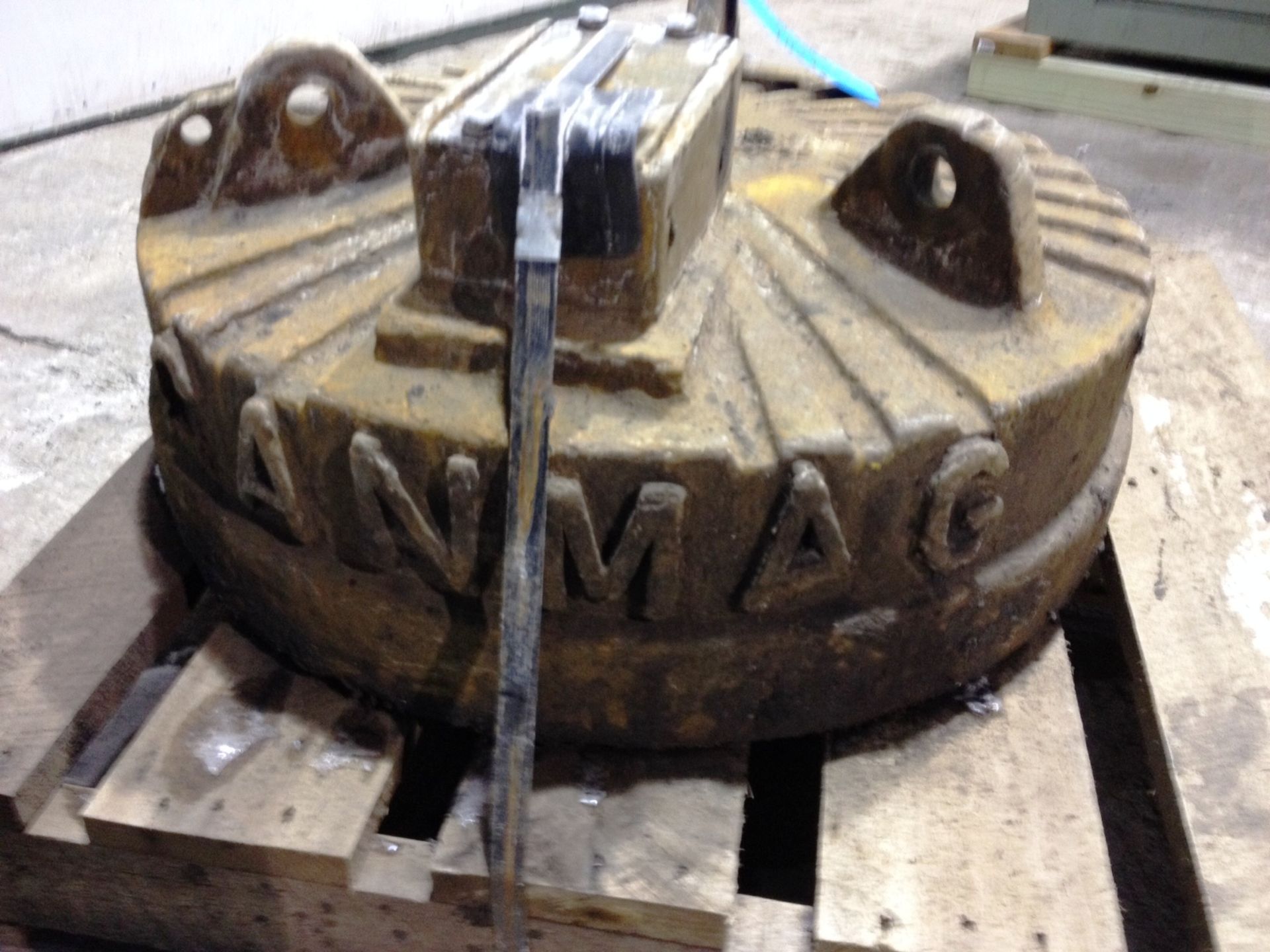 CANMAG 24" CRANE MAGNET - Image 2 of 2