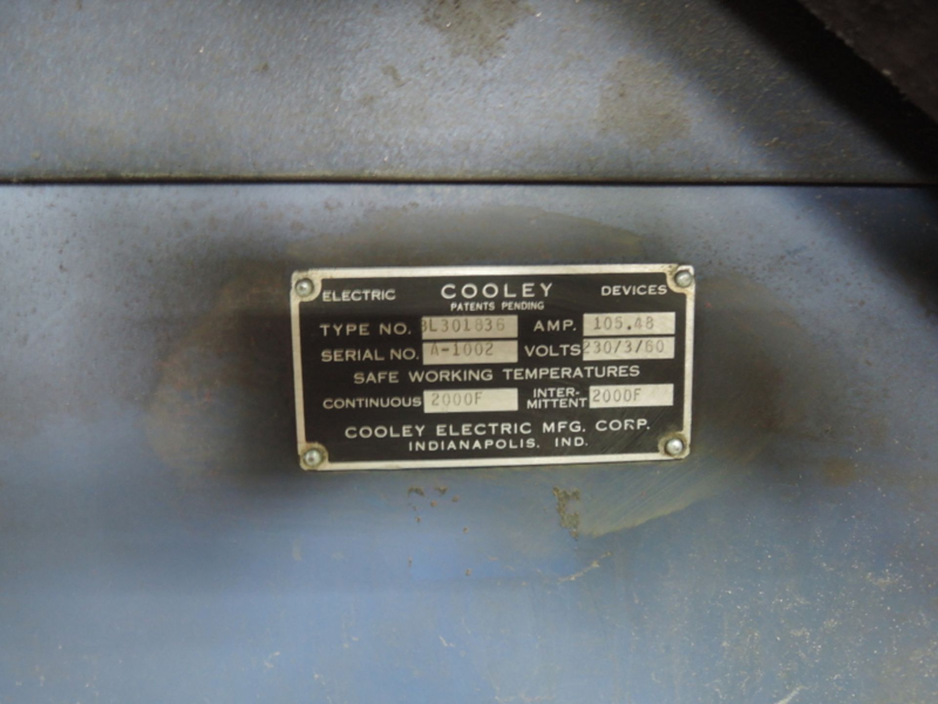 COOLEY TYPE BL301836 DOUBLE DOOR ELECTRIC OVEN 2000F WITH CONTROLS AND TRANSFORMER - Image 4 of 4