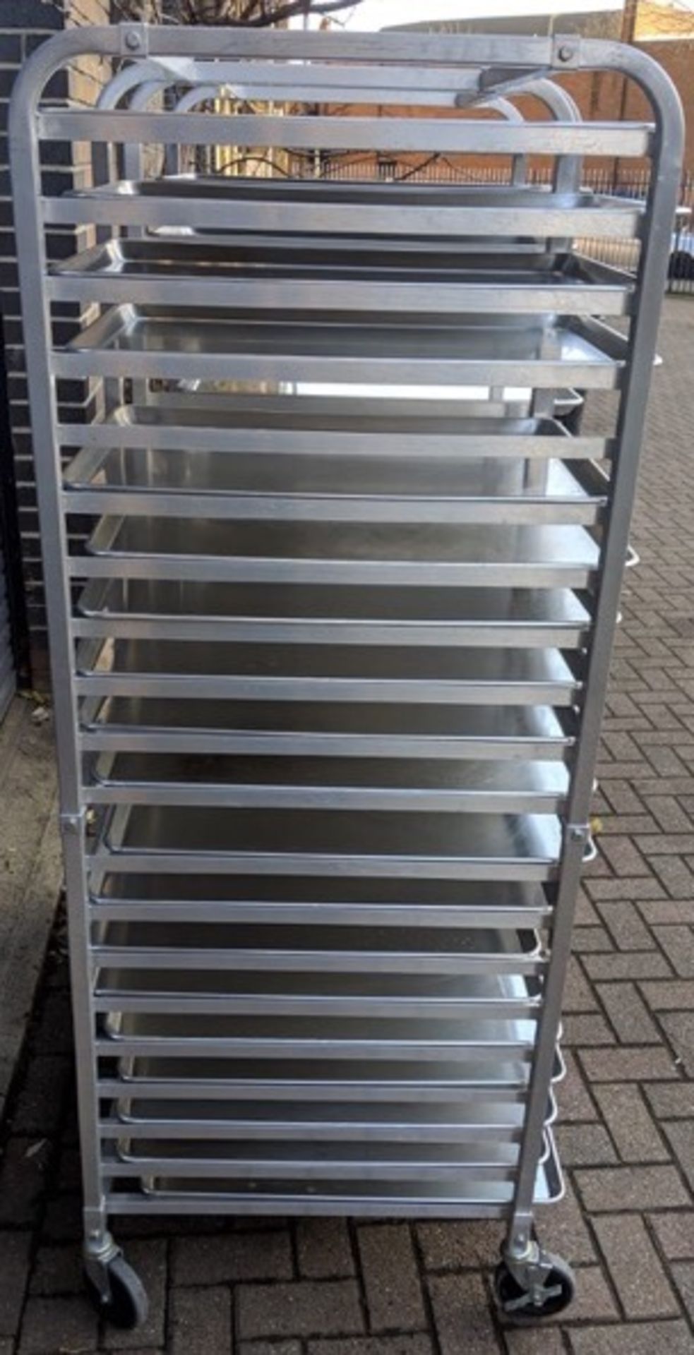 2 x Racks, with approx. 20 trays per rack. Approx 52cm wide x 66cm deep x 175cm high. - Bild 3 aus 3