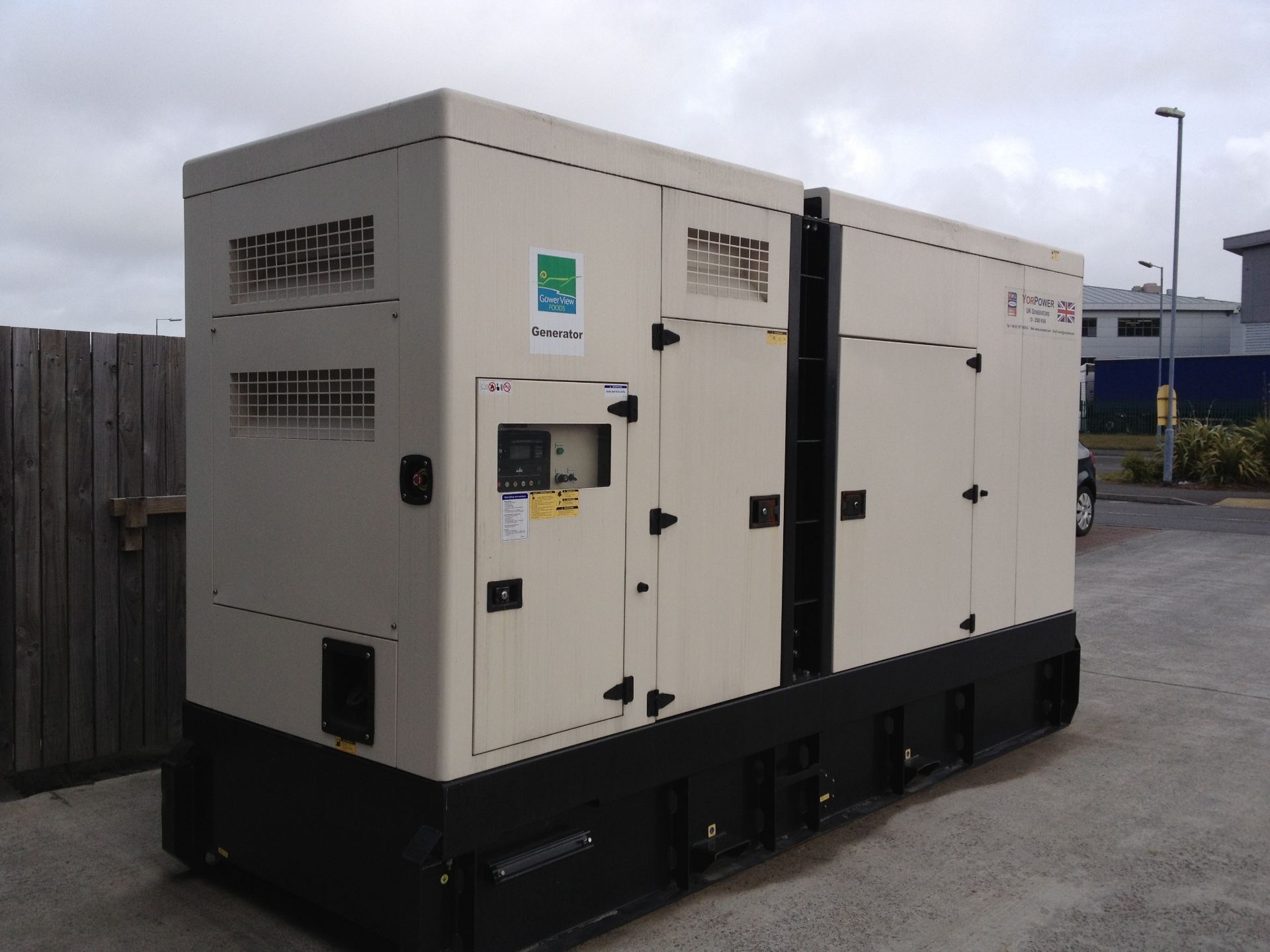 Genset Generator. 350 KVA. The generator has done 336hrs and is a Perkins engine