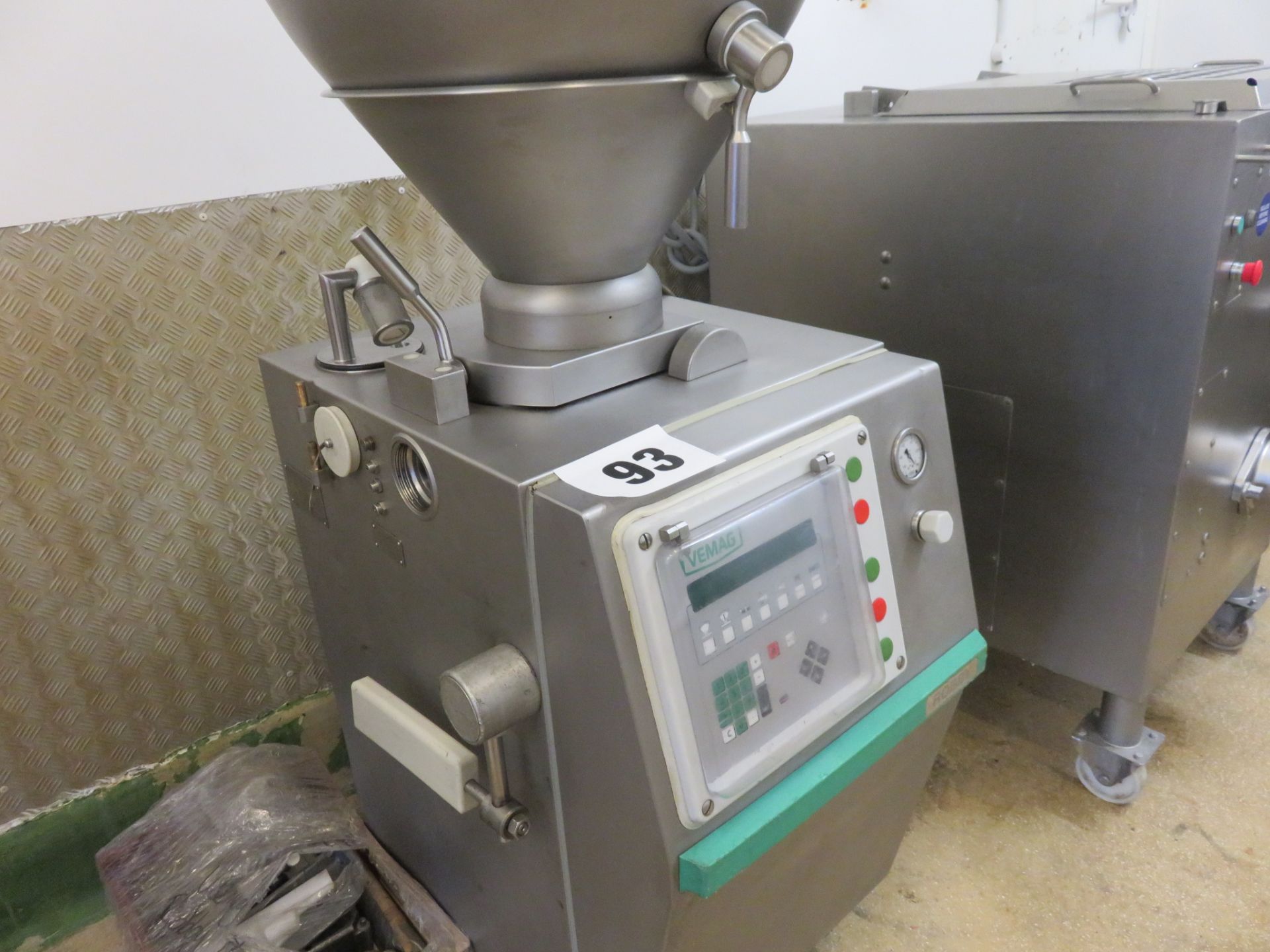 Vemag Roby Vacuum Filler, with holding device, portion control S.s with spares. Fully . Lift out £80 - Image 4 of 4