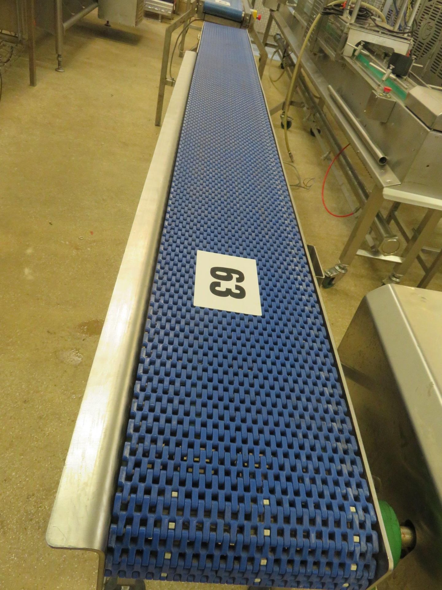 Conveyor S/s. 3 meters long x 250mm wide introlox belt. Fixed speed. Lift out £30 - Image 2 of 2