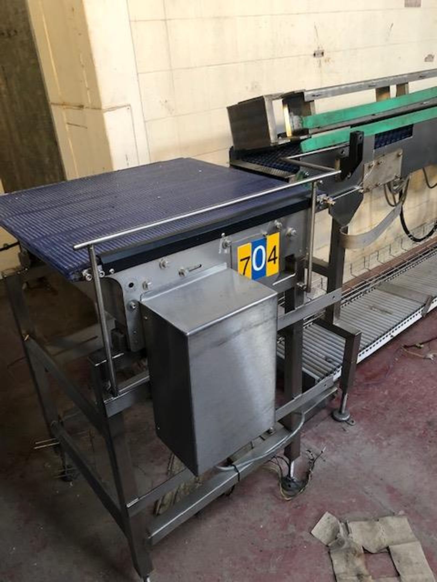 3 x Independently Run Conveyors. Lift out £50