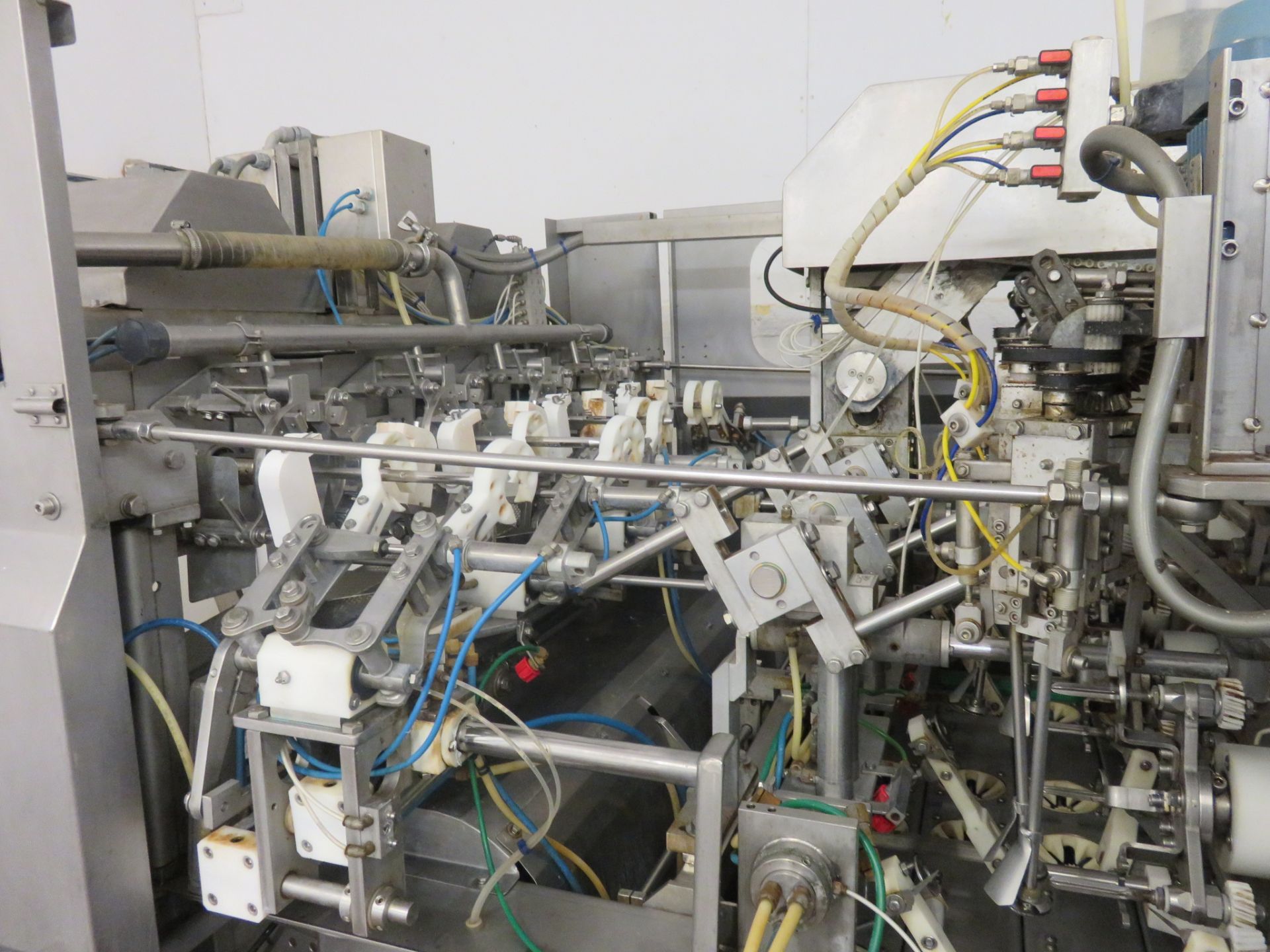 A complete ABL Apple & Slicing Line. Comprising of: Tank infeed system Model SHFL100 - Image 13 of 23