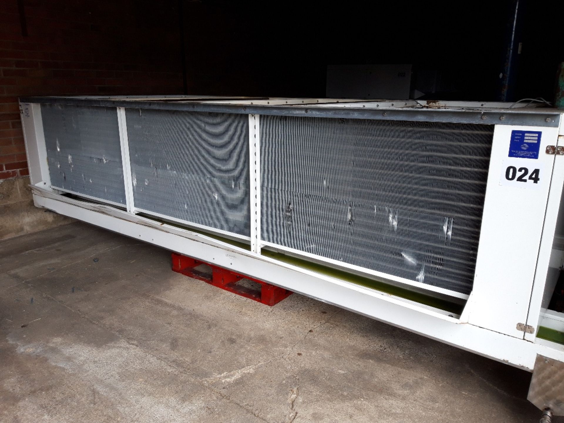 Evaporator Model DDL 6 - 180 by Heating + Cooling Coils. Lift out £80was working in factory.