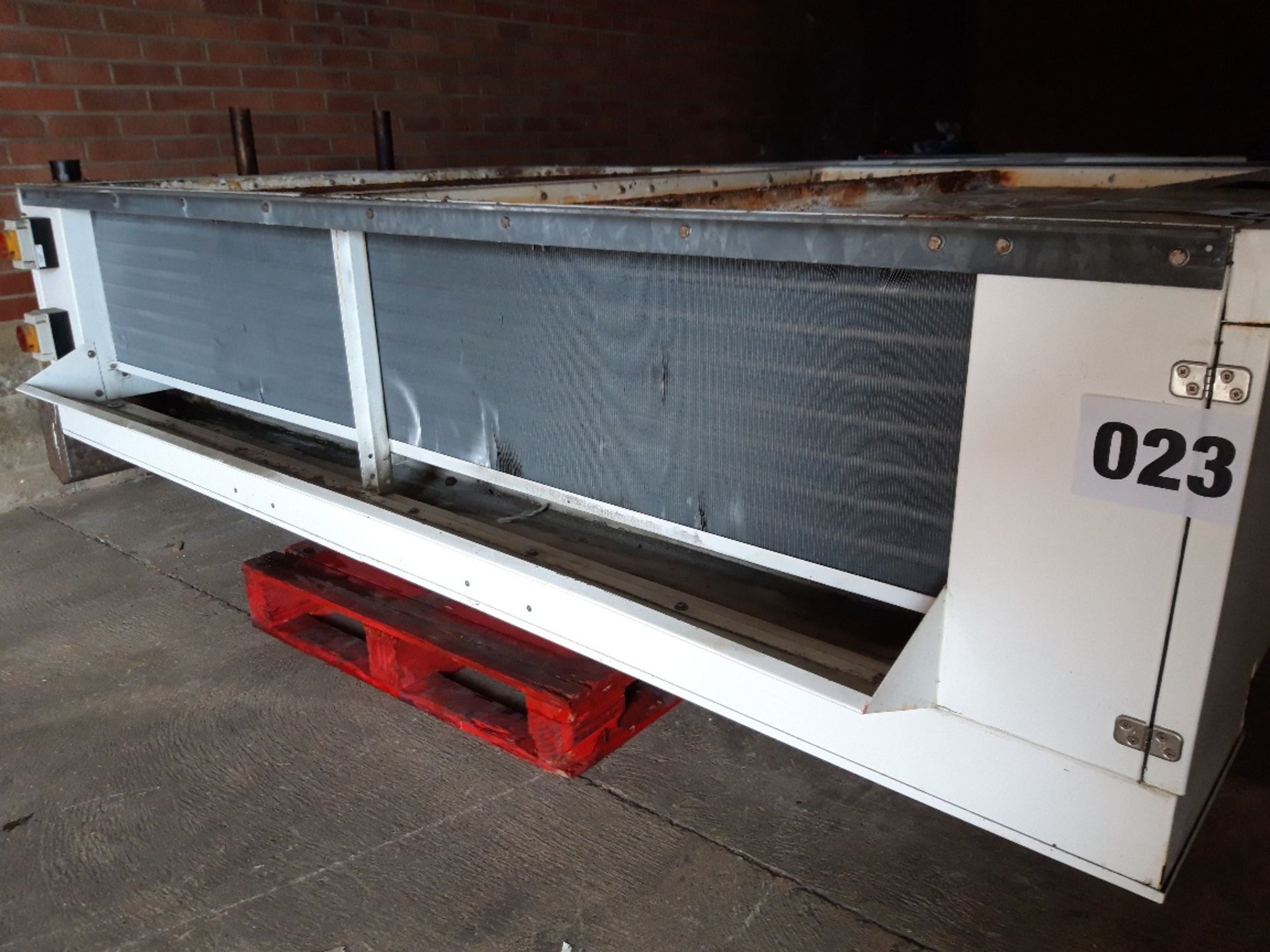 Evaporator Model DDL 6 - 60 by Heating + Cooling Coils. Lift out £80was working in factory .