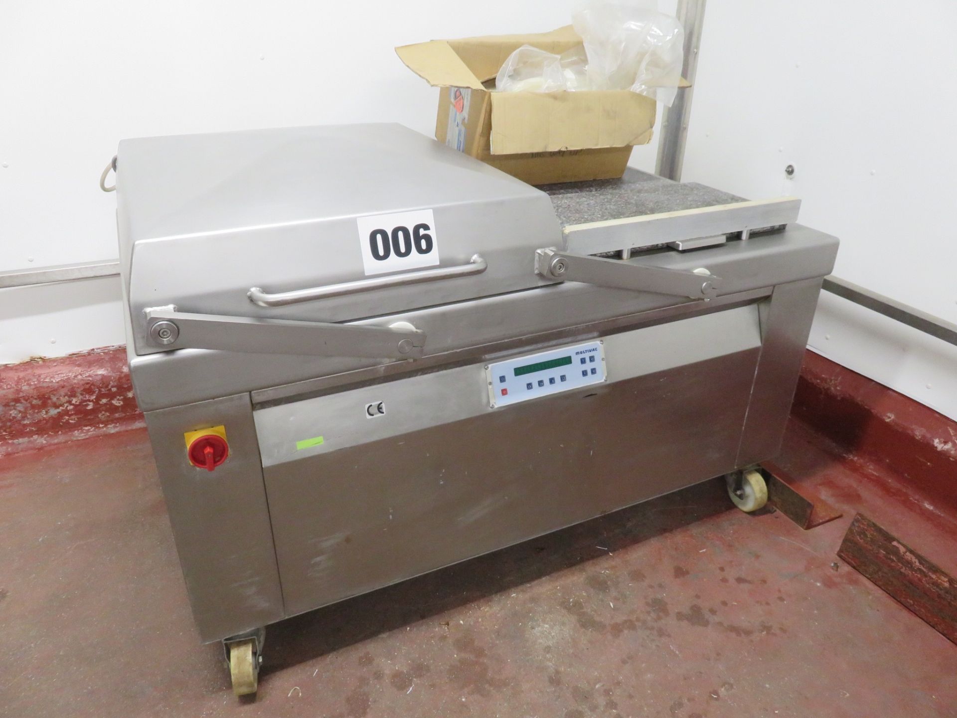 Multivac Double Chamber Vacuum Packer. 2 heat seal bars 650mm long. 750mm front to back Lift out £40