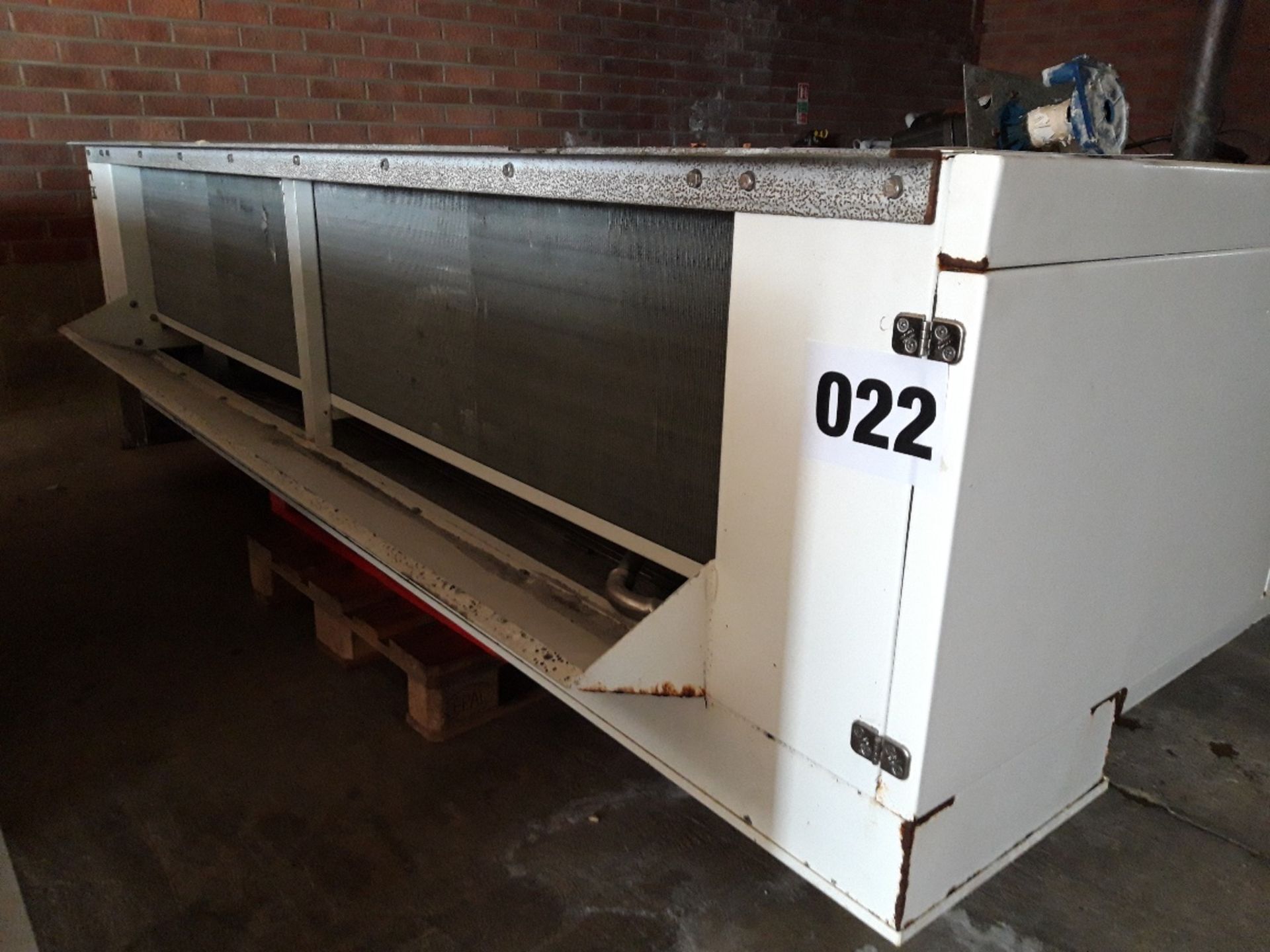 Evaporator Model DDL 6 - 60 by Heating + Cooling Coils. Lift out £80 was working in factory .