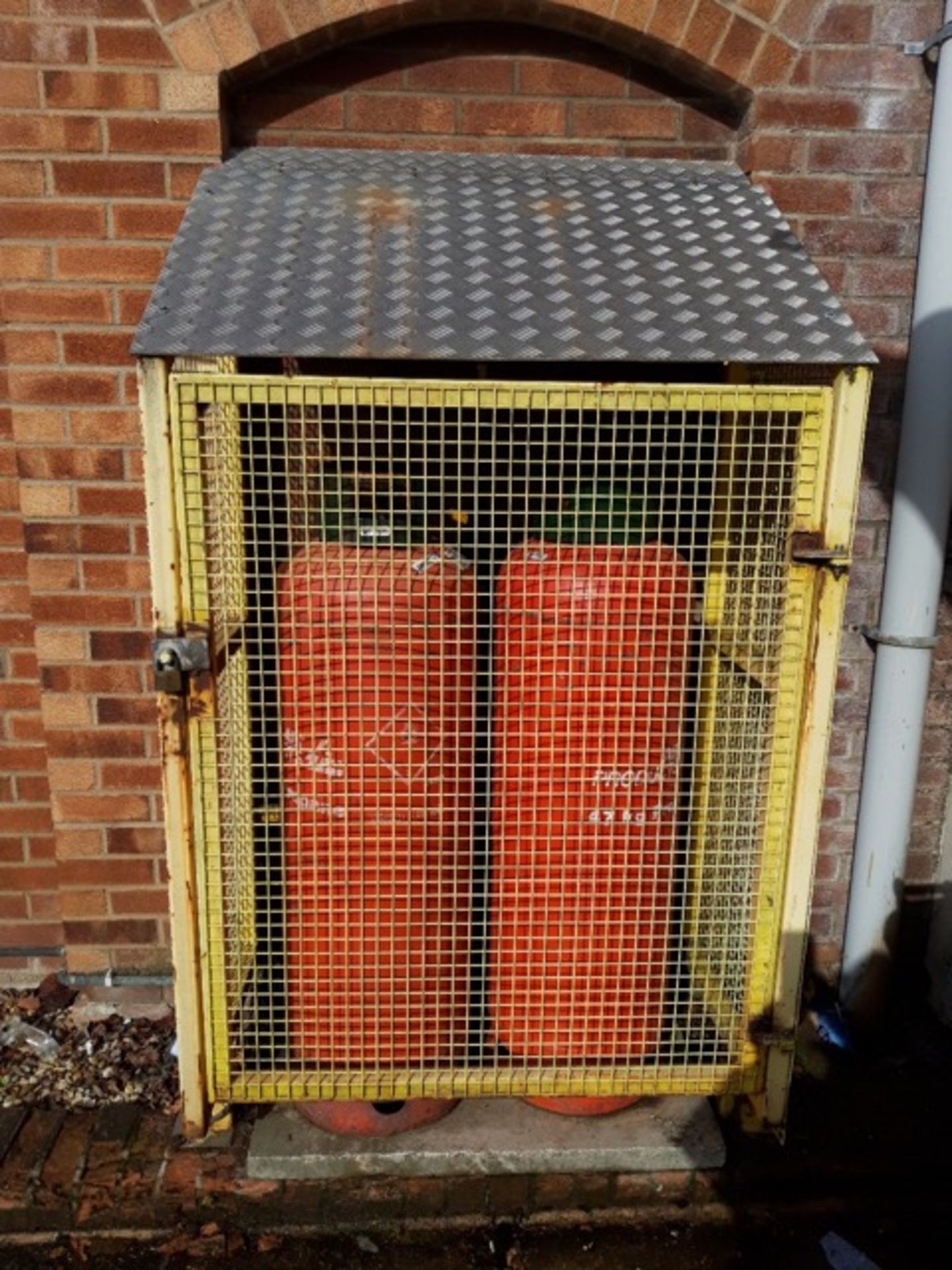 3 x Gas Bottle Storage Units and 1 x Forklift Personnel Platform. LO £80