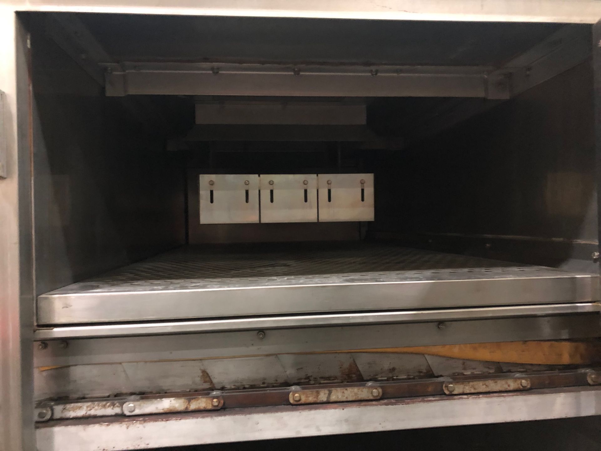 Telford continuous roasting oven Type 44. Gas. Just had a brand new control pannel - Image 11 of 12