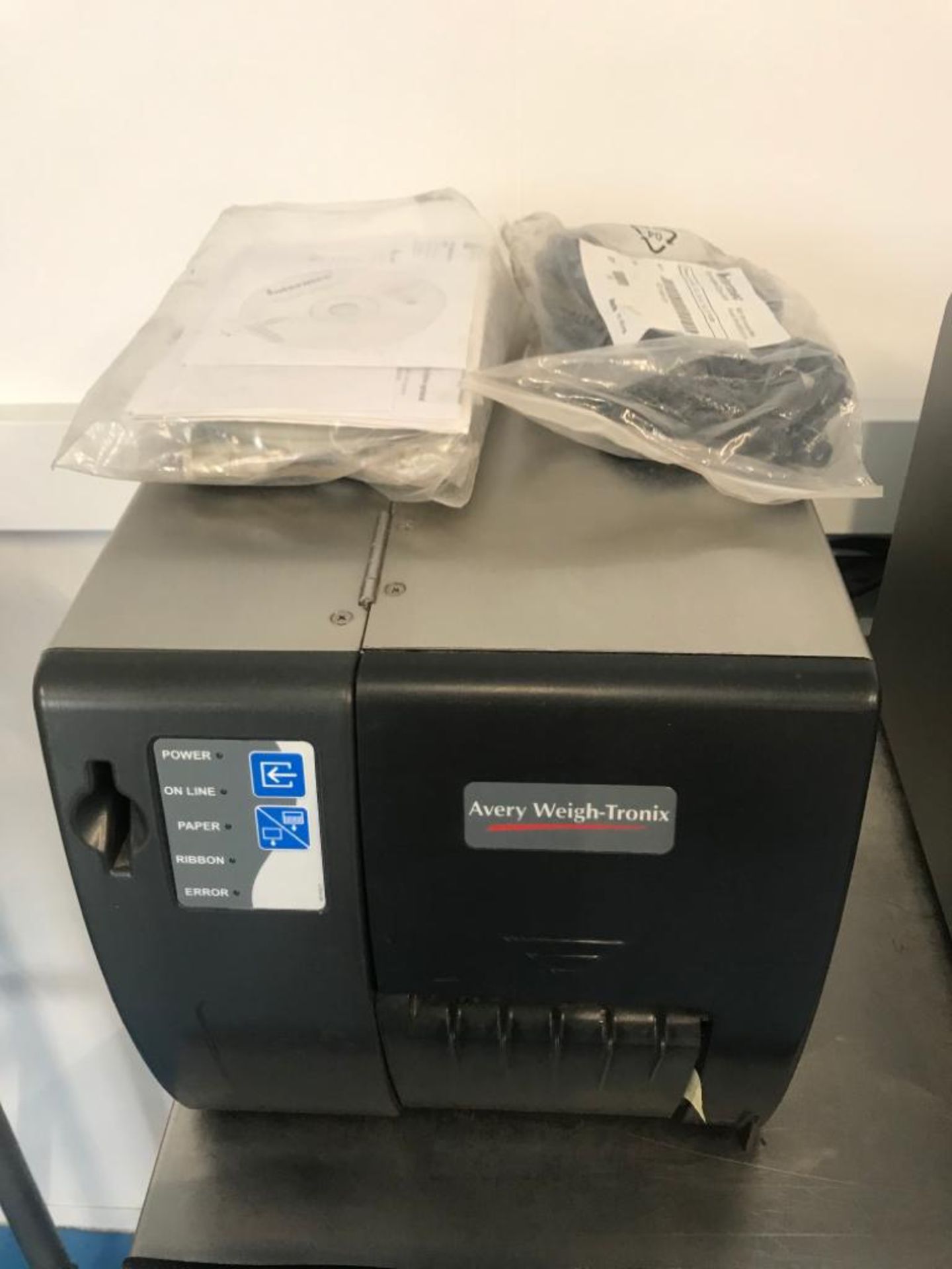 Avery Weigh Tronix bar code printer. LO £20.