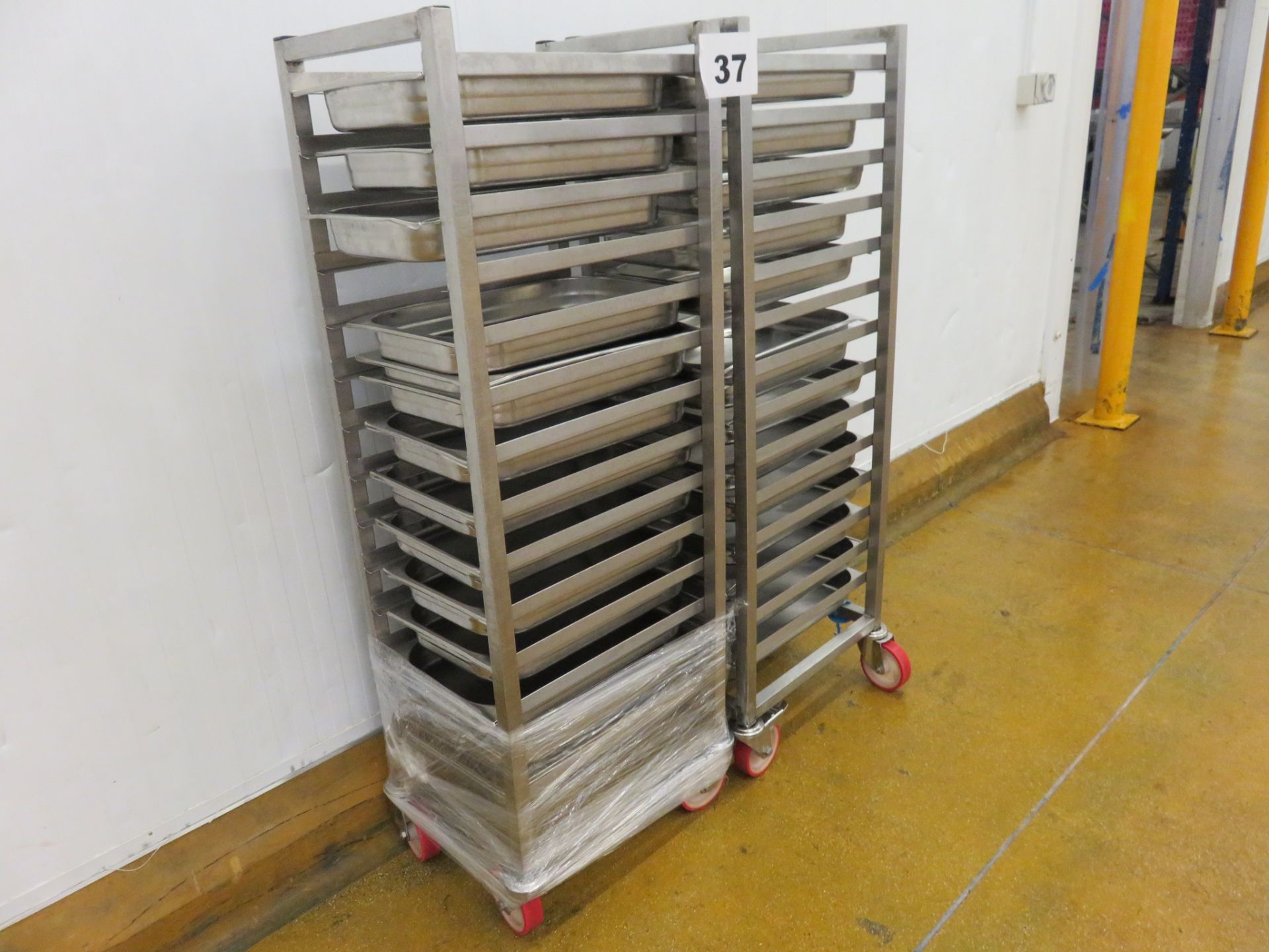 2 x TROLLEYS WITH TRAYS. LO £20. - Image 3 of 3