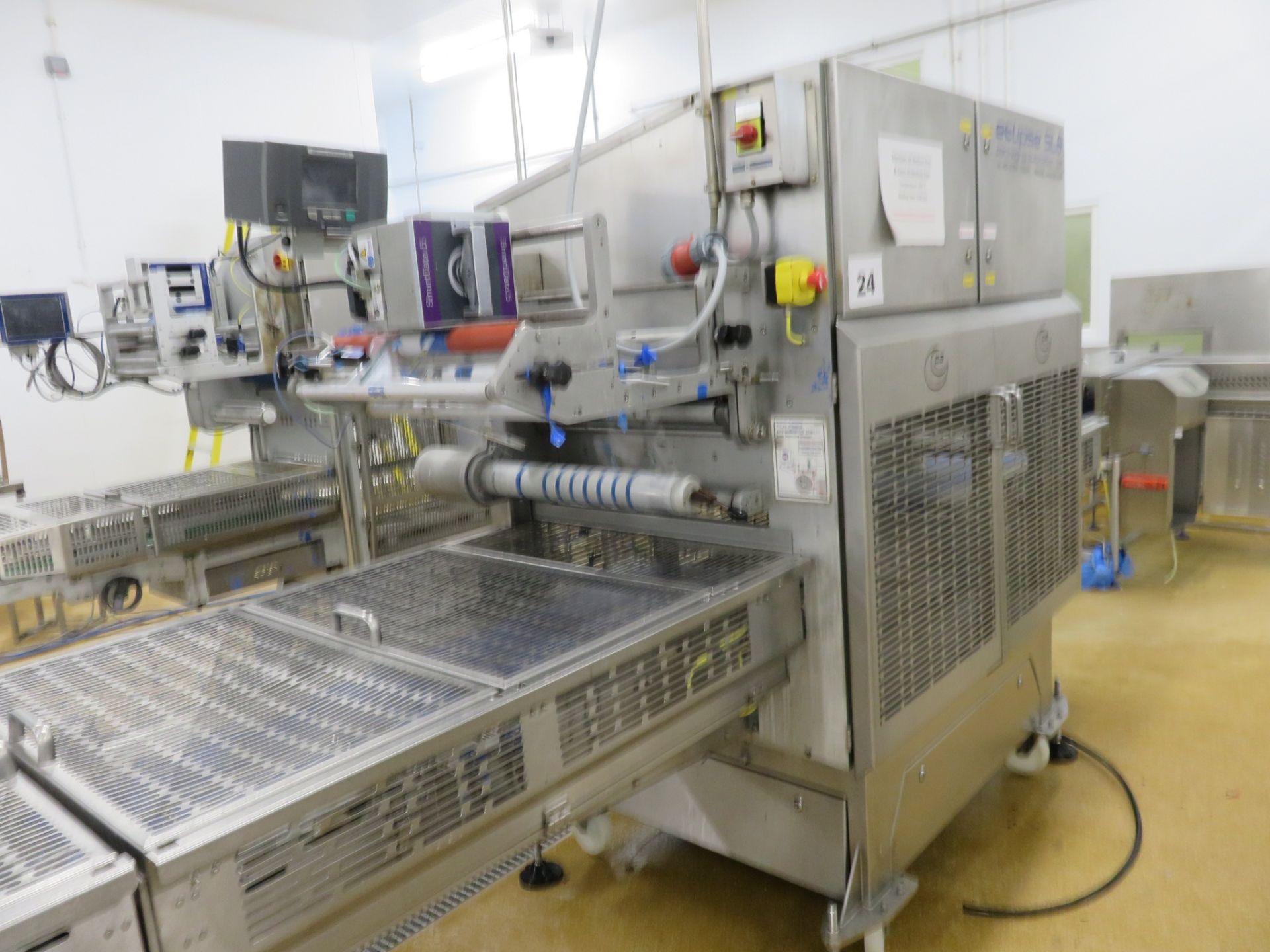 PA ECLIPSE SL6 TRAY SEALING MACHINE. LO £350. - Image 4 of 6