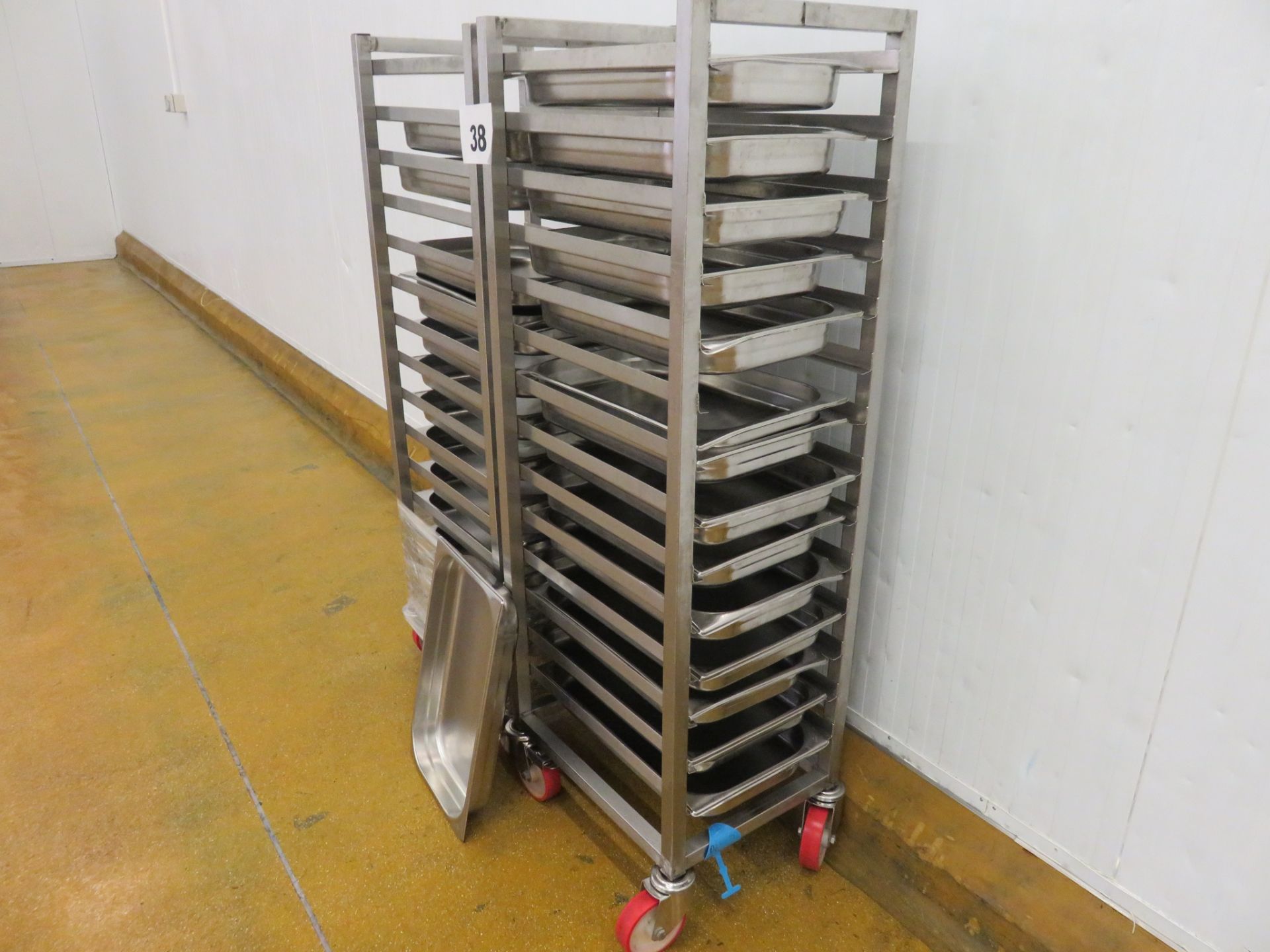 2 x TROLLEYS WITH TRAYS. LO £20. - Image 3 of 3