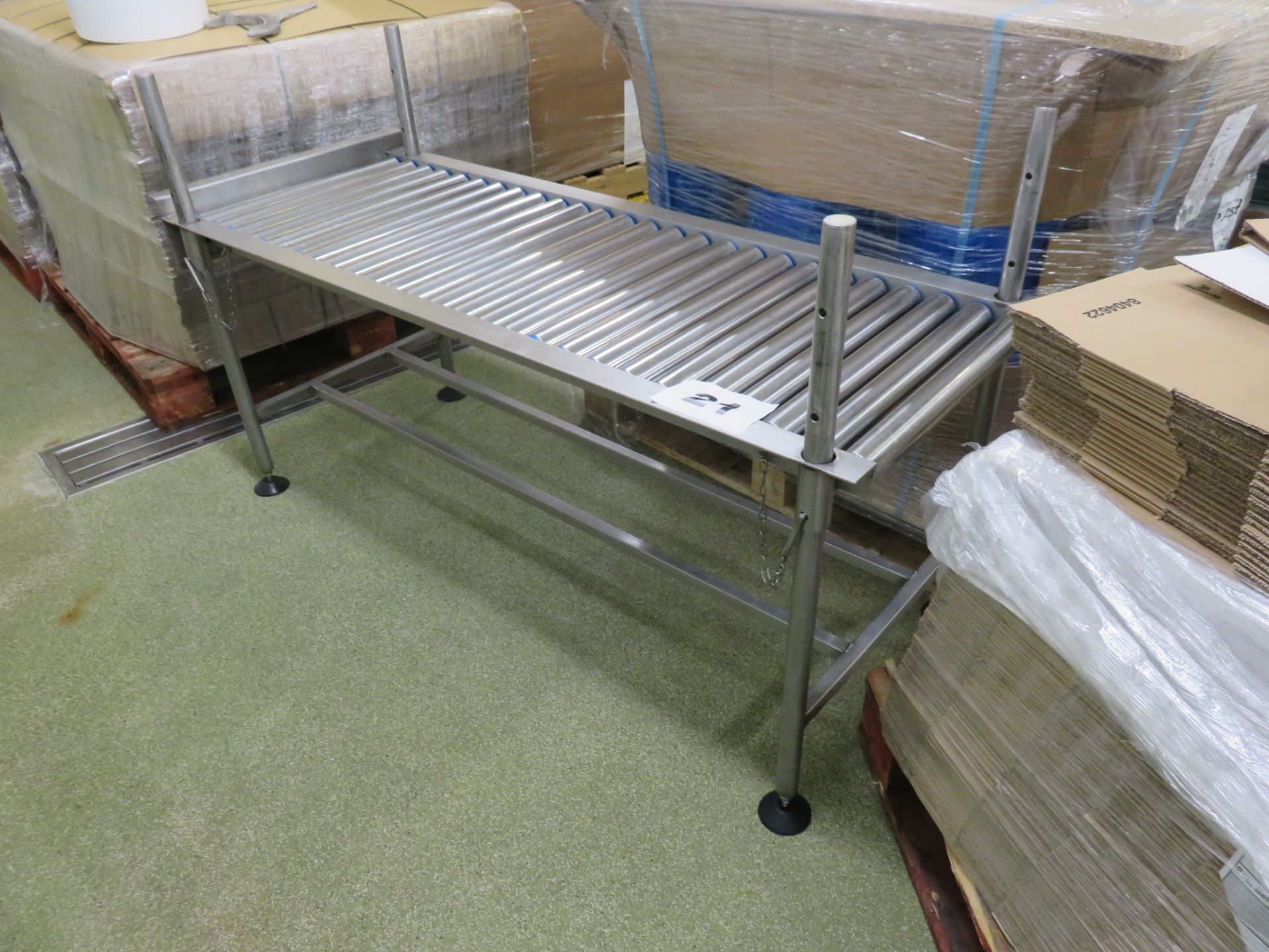 Roller conveyor. LO £15. - Image 2 of 2