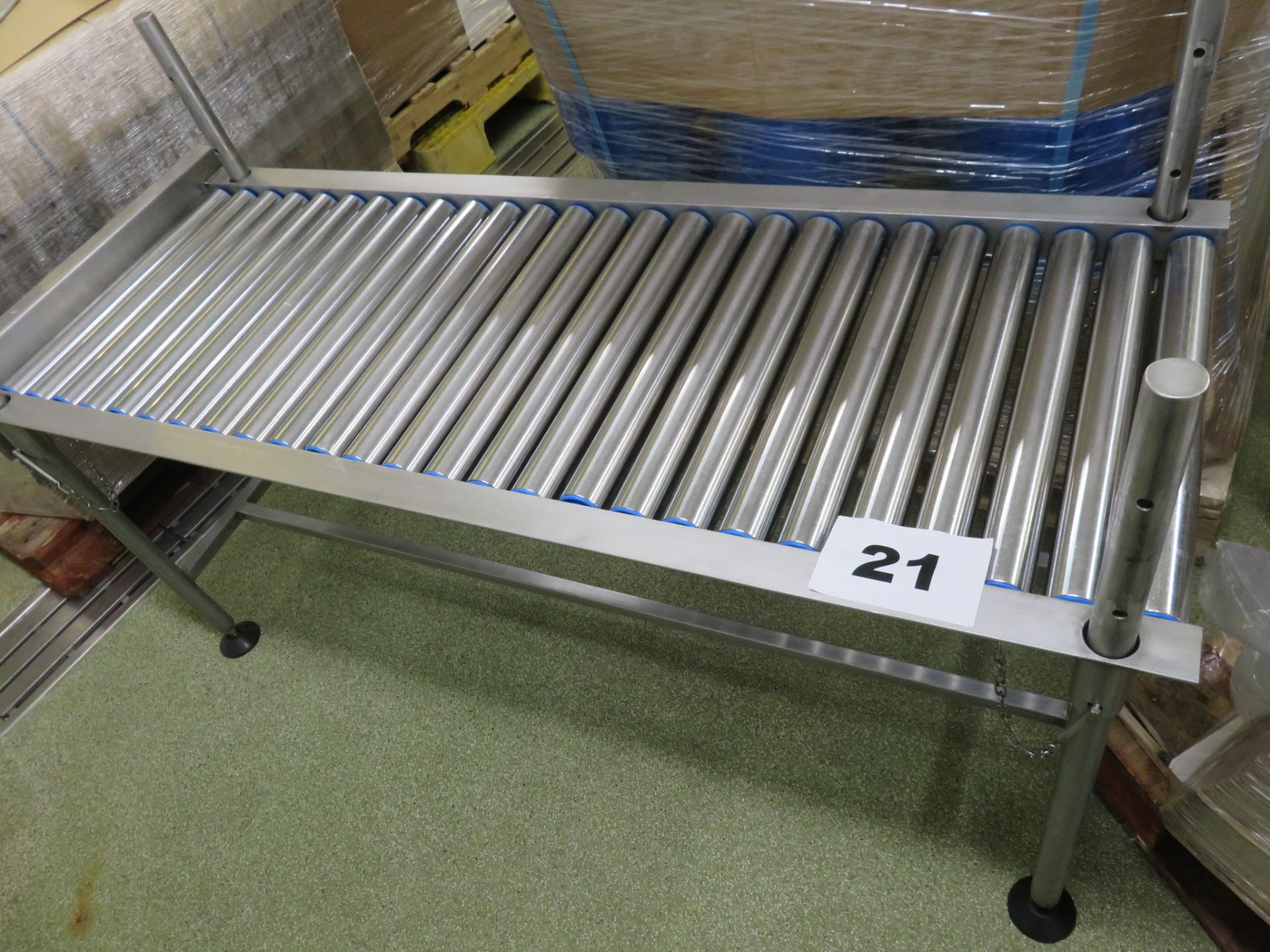 Roller conveyor. LO £15.