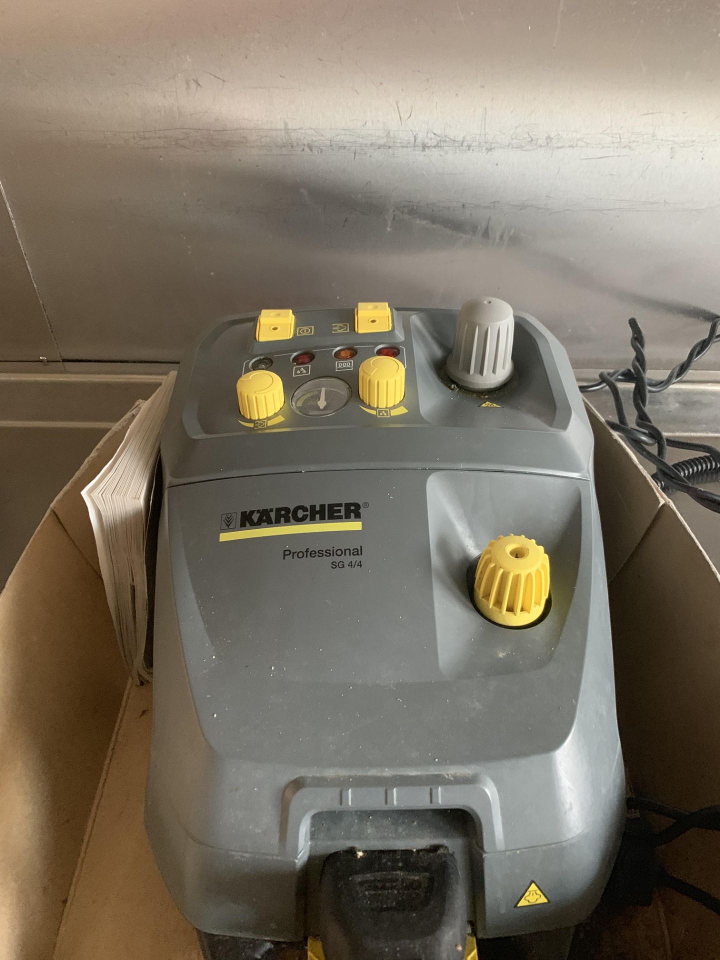 Karcher Steam Cleaner