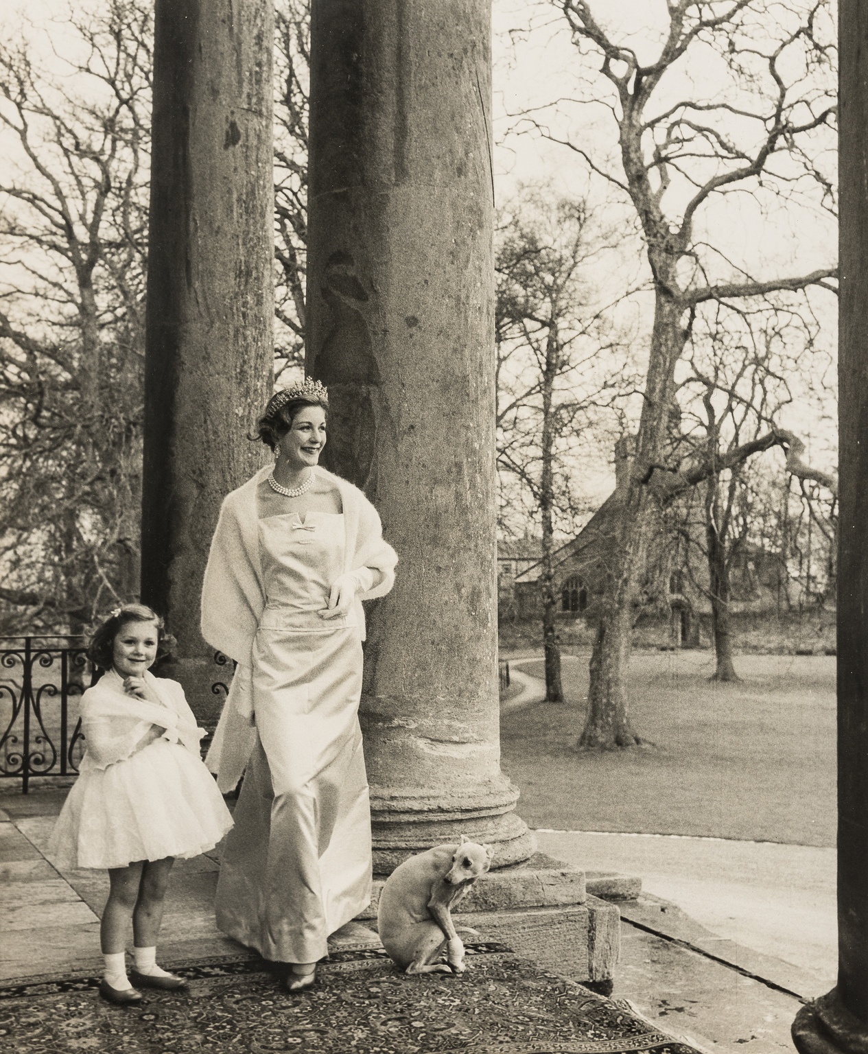 NO RESERVE Norman Parkinson (1913-1990) Duchess with Daughter and Whippet