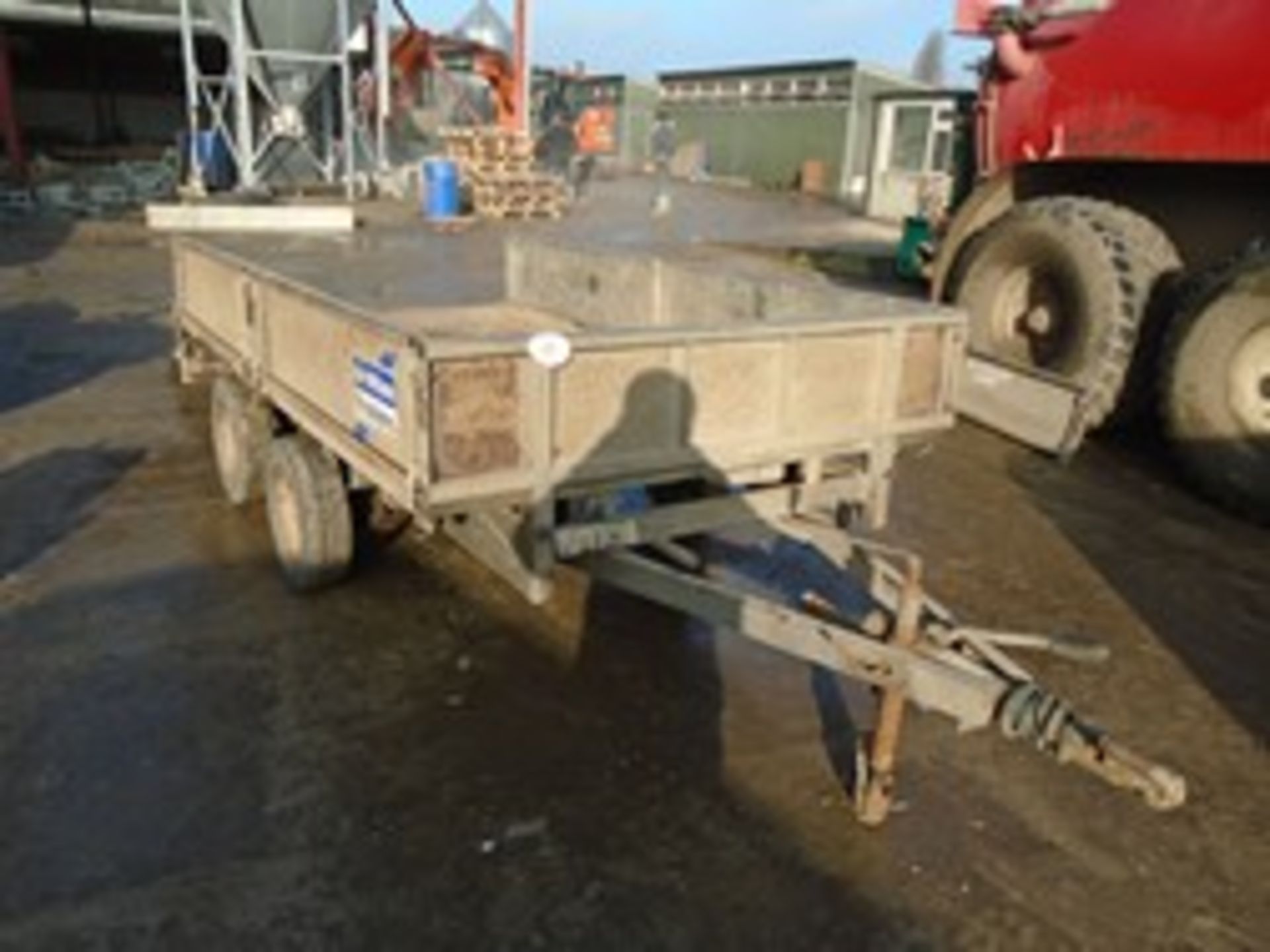 Ifor Williams trailer with vehicle ramps