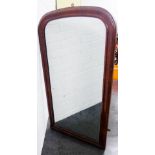 Mahogany framed wall mirror, 118 x 64cm