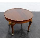 Mahogany pie crust table on cabriole legs