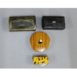 Four various 19th century treen and horn snuff boxes, (4)