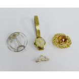 Mixed lot to include a silver foliate engraved brooch, two others and a vintage wristwatch (4)