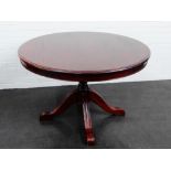 Stained mahogany pedestal table, 77 x