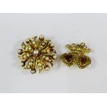 15 carat gold seed flowerhead pearl pendant / brooch together with a 9 carat gold gemset double