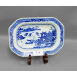 19th century Chinese hexagonal deep dish with a Willow patterned landscape scene, (restored), 20cm