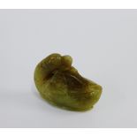 Green and grey jade model of a duck, 4.5cm long