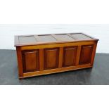 Storage box / trunk, 52 x 130cm